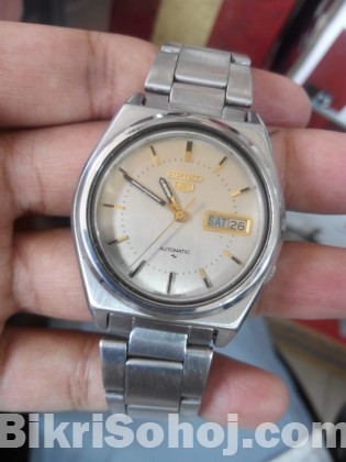 seiko 5 vintage automatic